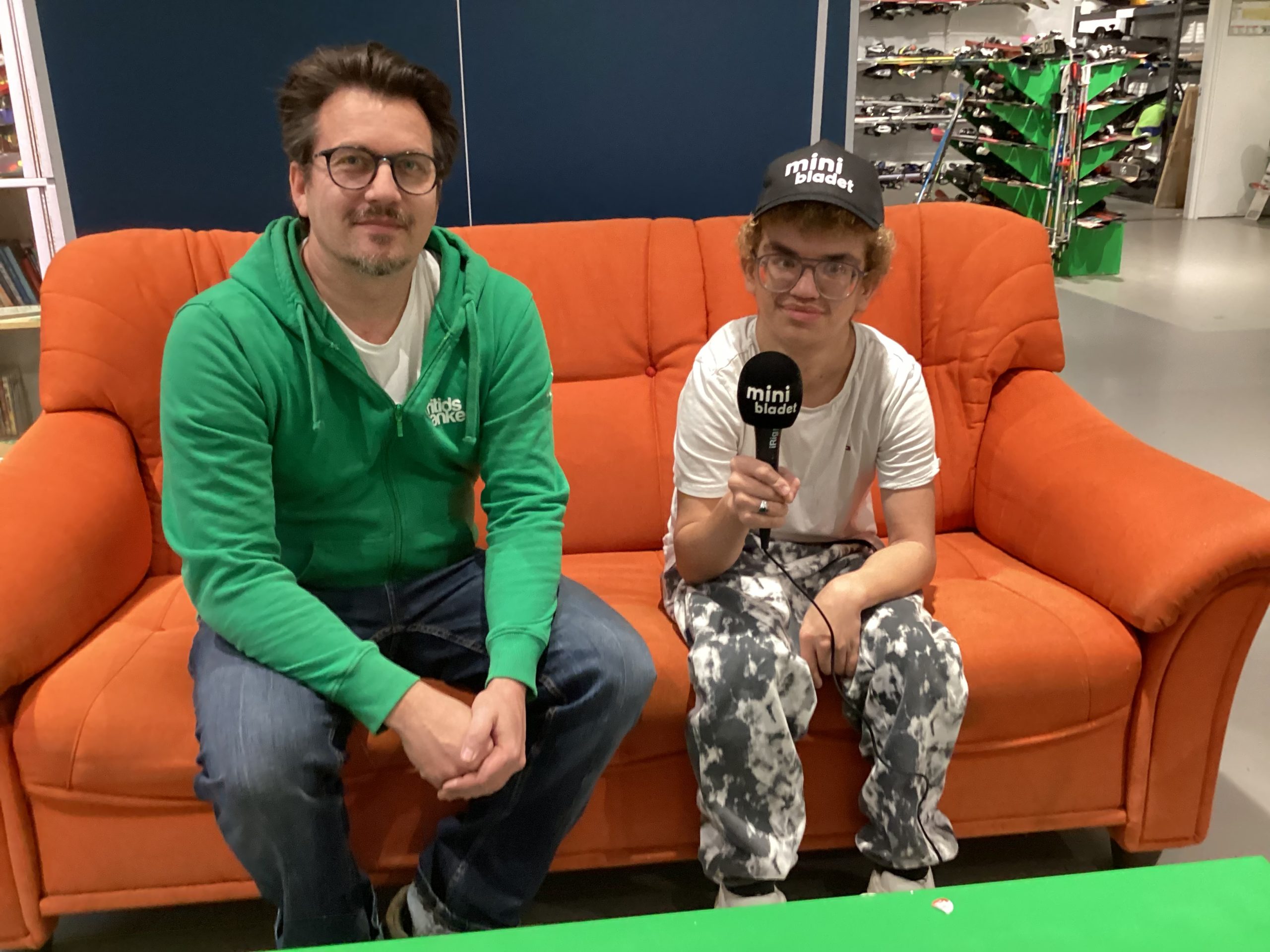 Charlie intervjuas av Kenan